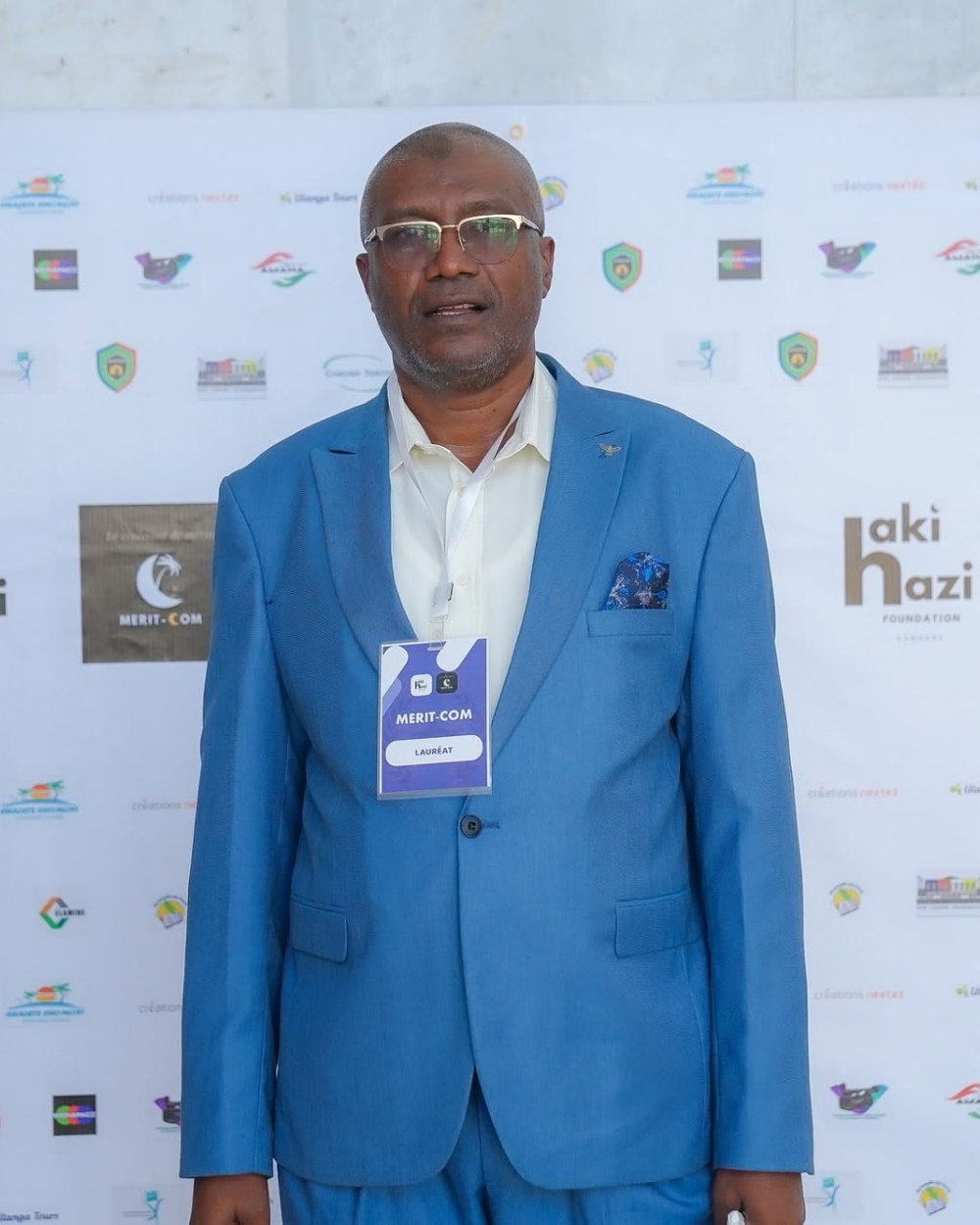 Portrait du Dr Hassanaly Abdoul-Anziz, lauréat MeritCom 2025